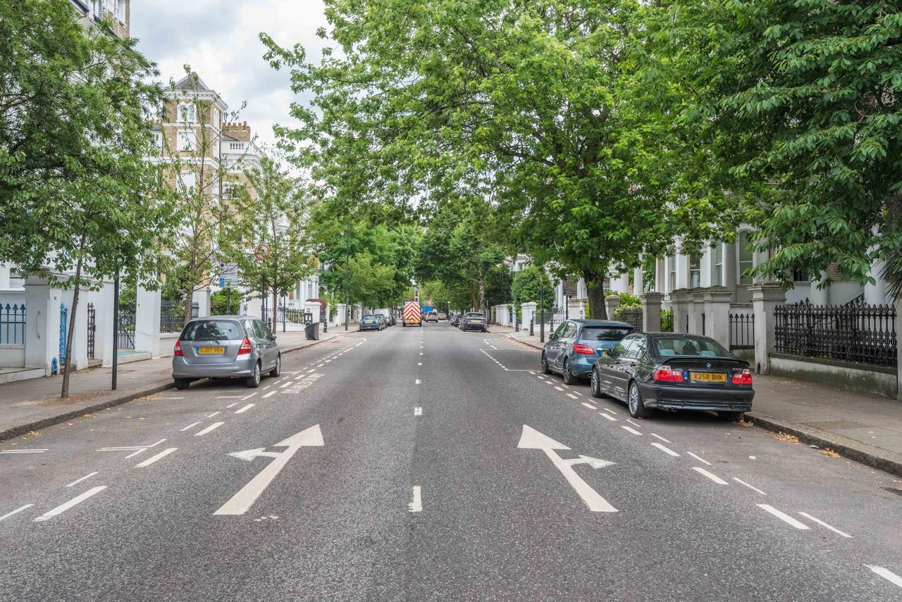 Lovely Chelsea Home Near The Thames By Underthedoormat London Bagian luar foto